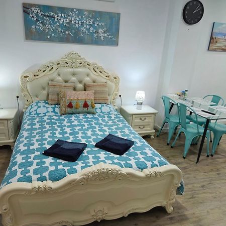 Apartamentos Elemar Free Luggage Storage 말라가 외부 사진