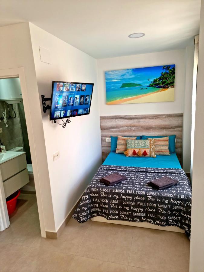 Apartamentos Elemar Free Luggage Storage 말라가 외부 사진