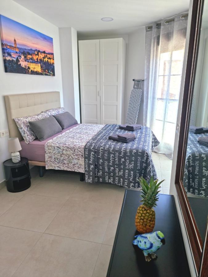 Apartamentos Elemar Free Luggage Storage 말라가 외부 사진