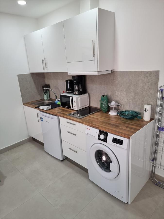 Apartamentos Elemar Free Luggage Storage 말라가 외부 사진